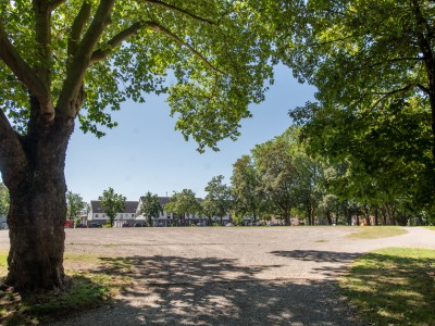 leerer Festplatz