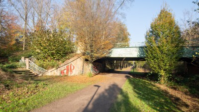 Fußweg Burgstraße mit Brücke