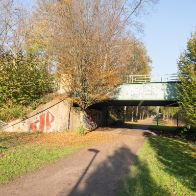 Fußweg Burgstraße mit Brücke
